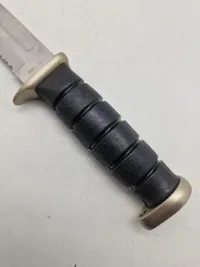 Dykkerkniv med skede