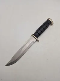 Dykkerkniv med skede