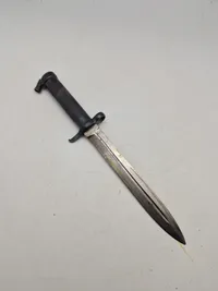 Original svensk model 1896 bajonet med frø