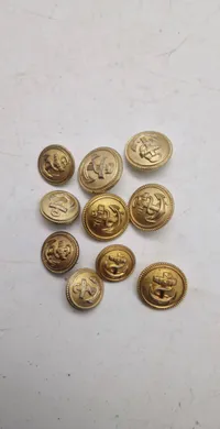 Samling originale Kriegsmarine knapper