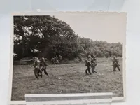 Samling originale presse fotos, Dansk officer testkøre Centurion kampvogne i England 1950 erne