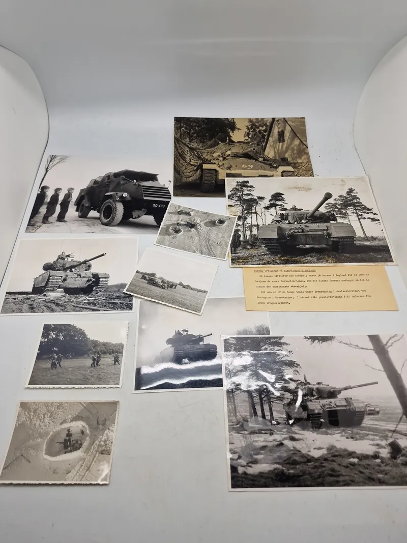 Samling originale presse fotos, Dansk officer testkøre Centurion kampvogne i England 1950 erne