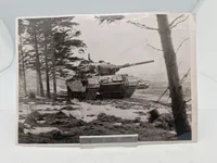 Samling originale presse fotos, Dansk officer testkøre Centurion kampvogne i England 1950 erne