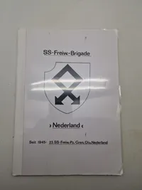 Sjældent hæfte om SS historie