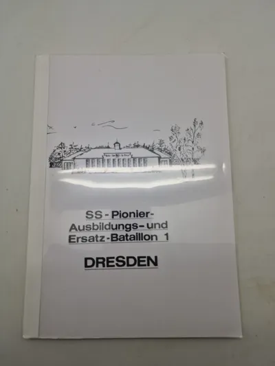 Sjældent hæfte om SS historie