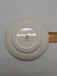 Originale desserttallerkner fra det danske forsvar