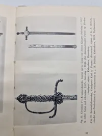Bøger om militaria