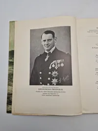 Samling militær litteratur mm.