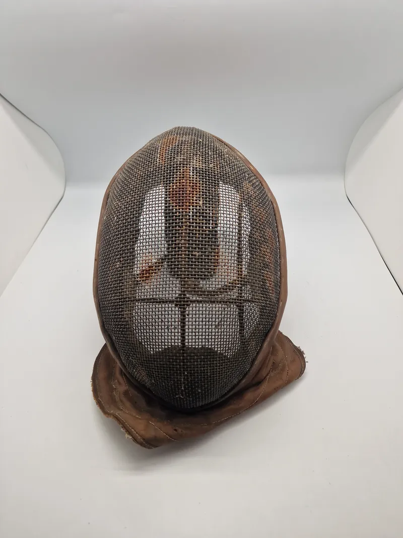 Original fægtemaske fra Hærens Officersskole