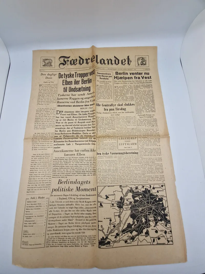 Original udgave af Nazisternes avis Fædrelandet WW2