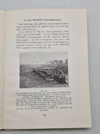 Sjælden original instruktionsbog for Madsen maskingevær mm - med dedikation fra forfatter
