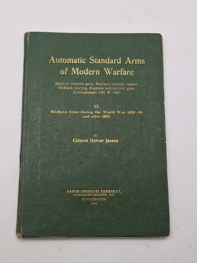 Sjælden original instruktionsbog for Madsen maskingevær mm.