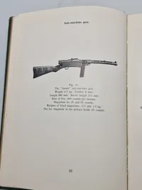 Sjælden original instruktionsbog for Madsen maskingevær mm.