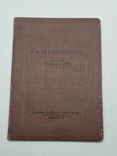 Originalt instruktionsbog for 9 mm maskinpistol (Suomi) - Dansk Industri Syndikat