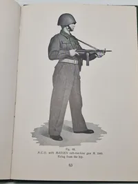 Sjælden original instruktionsbog for Madsen maskingevær mm.