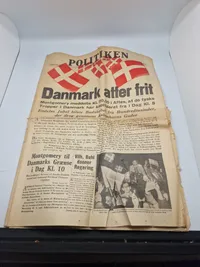 Original avis med friheds budskabet fra 1945