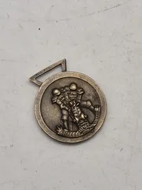 Original WWII German ITALIAN/GERMAN AFRICAN CAMPAIGN MEDAL. (Medaille für den Italiensch-Deutschen Feldzug in Afrika)
