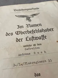 To originale Luftwaffe urkunder givet til dansker i tysk tjeneste (Andreas Buch)