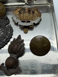 Samling originale Engelske WW2 regimentsmærker
