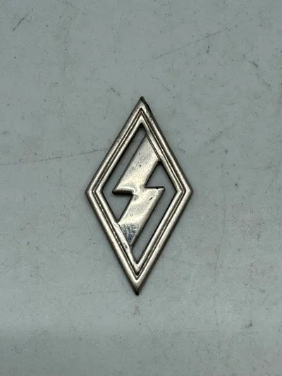 Original  Deutsche Jungvolk, DJ badge WW2