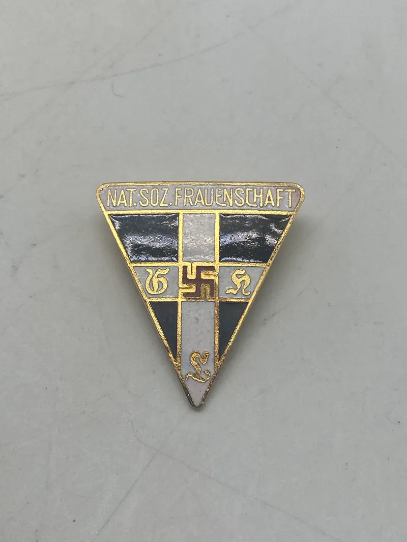 Tysk ww2 Frauenschaft badge - Efterkrigs