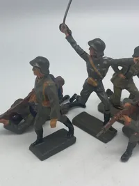 Originale tyske linoliumsfigurer - stand varierer!