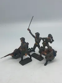 Originale tyske linoliumsfigurer - stand varierer!
