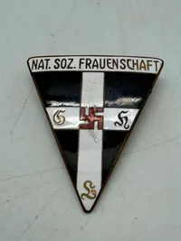 Originalt N S Frauenschaft (National Socialist Women's League) official membership badge