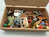 Stor samling Tysk WHW Winterhilfswerk, solgt af Hitler Jugend WW2