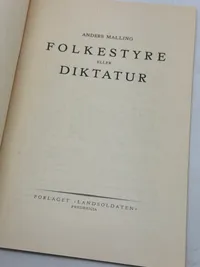Originalt D.N.S.A.P. propaganda  Folkestyre eller diktatur Ekstremt sjældent