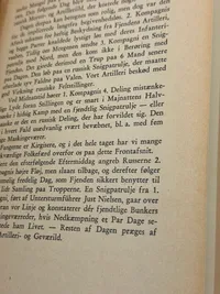 Original Dansk Daad paa Østfronten. Bogen om Frikorps "Danmark". PETERSEN, AAGE NORDAHL. København 1943. 48 sider. Rigt illustreret i s/h.