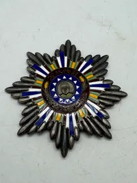 Vintage Chinese China WW2 Large Enameled Order Medal Award Ching Discussion of Memorial