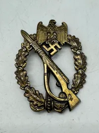 Infanterie-Sturmabzeichen efter 45