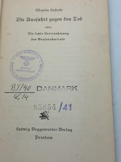 Bog fra Tysk marine bibliotek i DK WW2