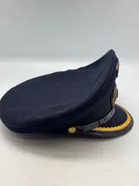 Krigsmarine officerskasket med originale mærker, kasket måske lige efter krigen