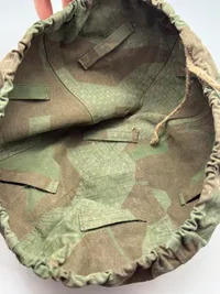 Wehrmacht hjelmovertræk originalt?