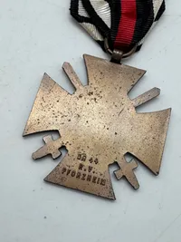 The Honour Cross of the World War 1914/1918 for front-line veterans, with swords