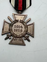 The Honour Cross of the World War 1914/1918 for front-line veterans, with swords
