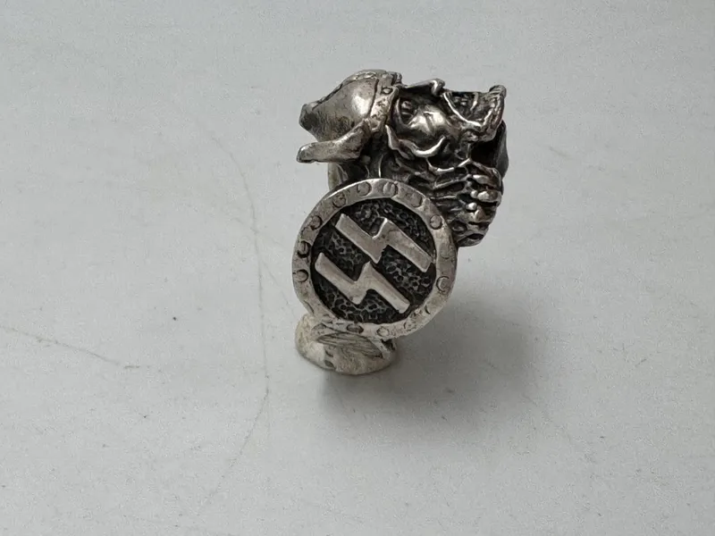 SS veteran ring af sølv