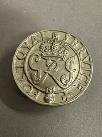 Originalt The King's Badge for Loyal Service was awarded to servicemen who, as a result of their injuries, had been discharged from active service WW2