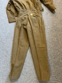 Original Engelsk model 1940 uniform dateret 1945