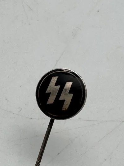 Original SS MEMBERSHIP PIN med nummer