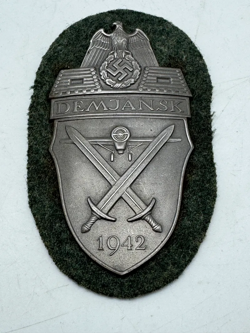 Originalt Demjansk Shield WW2