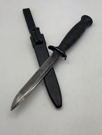 Original dansk M/96 kampkniv fra Glock