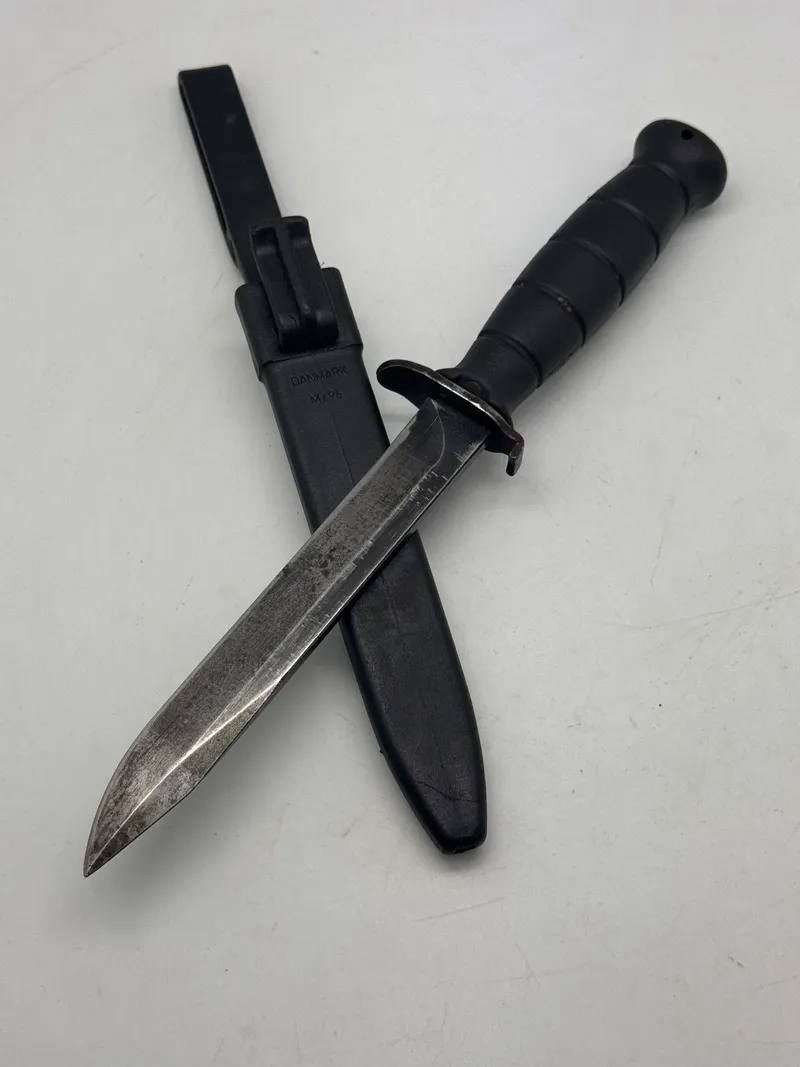 Original dansk M/96 kampkniv fra Glock