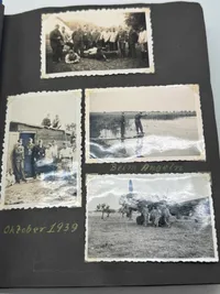 Originalt Tysk fotoalbum Luftwaffe Bla. Danmark 1940, gode fotos af forskellige fly