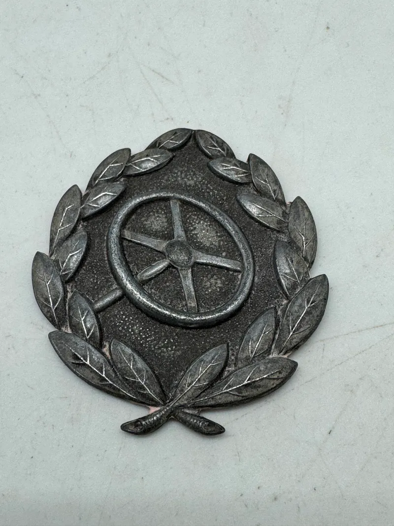 Originalt Driver Proficiency Badge (Wehrmacht)
Kraftfahrbewährungsabzeichen, sølv