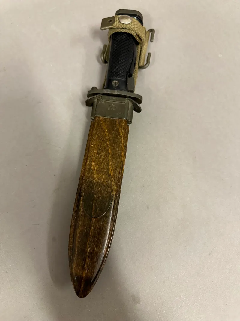 Original mint M/62 skyttegravskniv