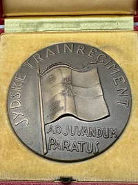 Original medalje givet til major