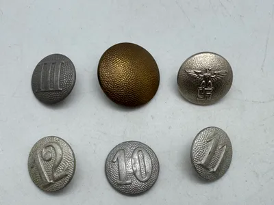 Samling original Tyske WW2 knapper bla. Generals knap